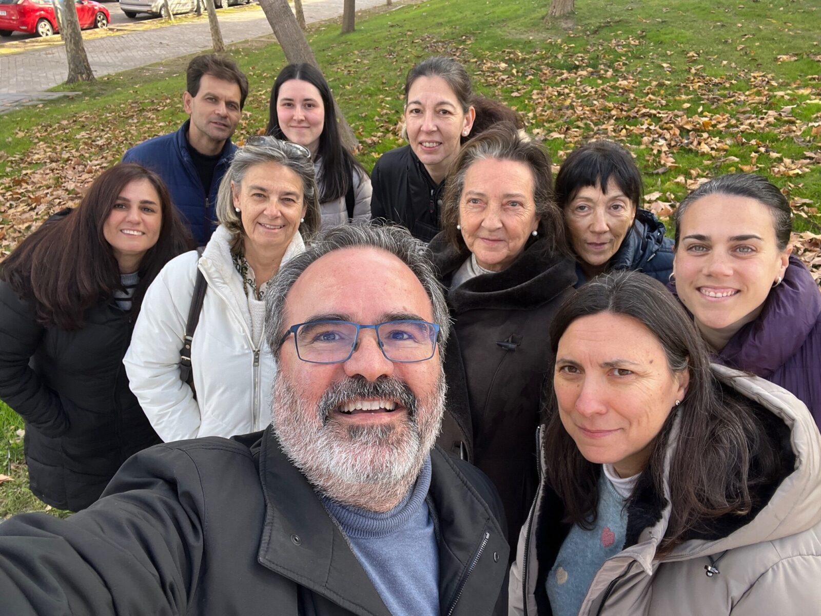 Members of the Lluis Montoliu group posing together